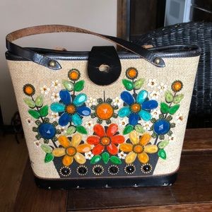 Beautiful “flower basket” bag by EC.